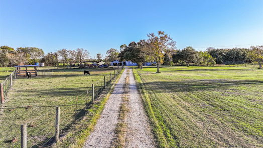 Alvin 1-story, 3-bed 2143 County Road 160-idx