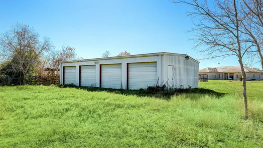 Alvin 1-story, 4-bed 3215 County Road 160-idx