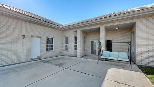 Alvin 1-story, 4-bed 3215 County Road 160-idx