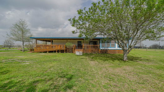 Alvin 1-story, 6-bed 7020 County Road 168-idx