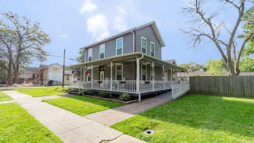 Alvin 2-story, 4-bed 503 W Blum Street-idx