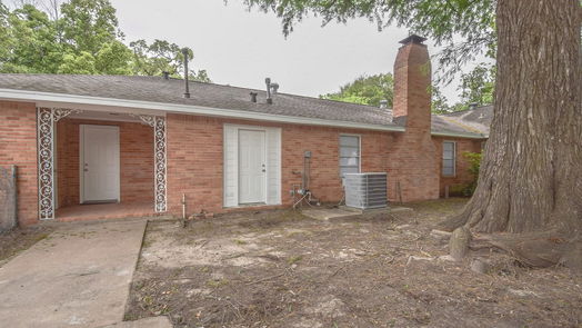 Alvin 1-story, 4-bed 302 S Lee Street-idx