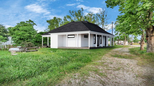 Alvin 1-story, 3-bed 1170 County Road 284-idx