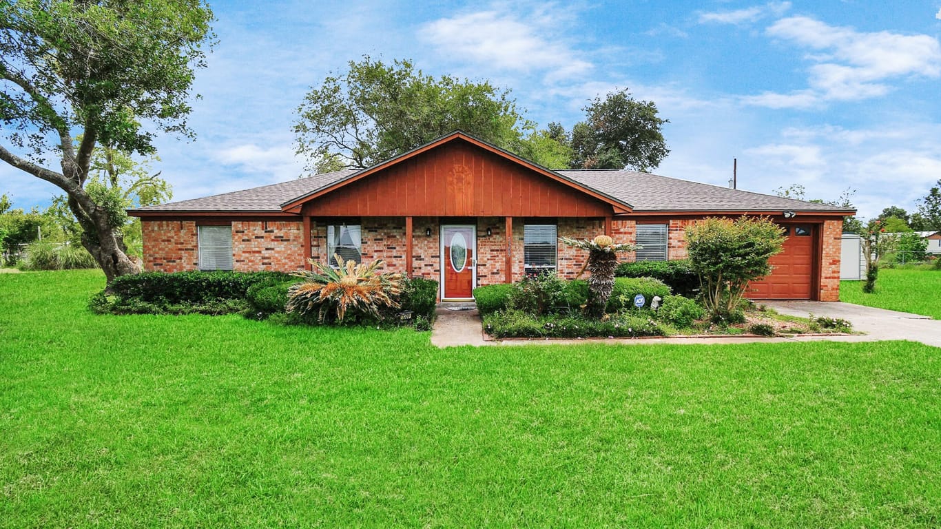 Alvin 1-story, 3-bed 1509 County Road 192-idx