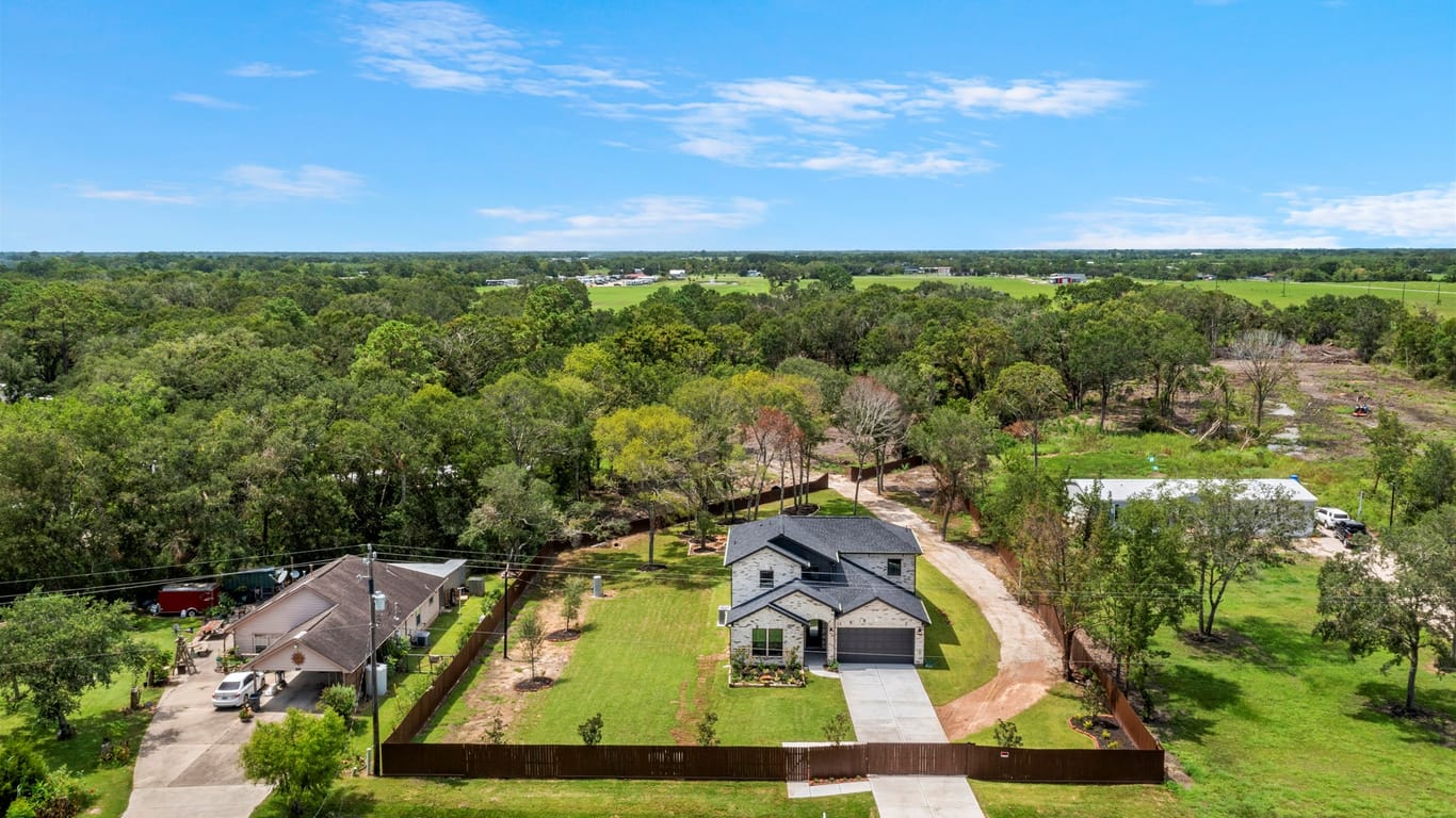 Alvin 2-story, 4-bed 5704 Wickwillow Ln-idx