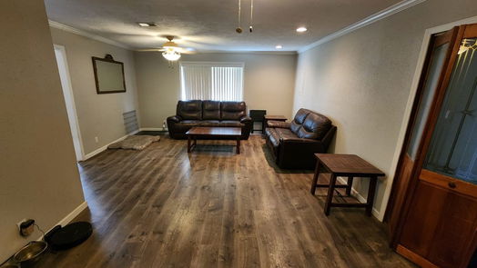 Alvin 2-story, 4-bed 14225 Patricia Lane CR377-idx