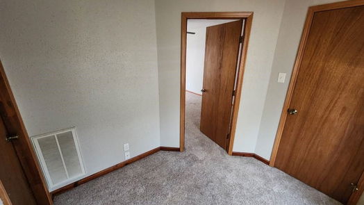 Alvin 2-story, 4-bed 14225 Patricia Lane CR377-idx