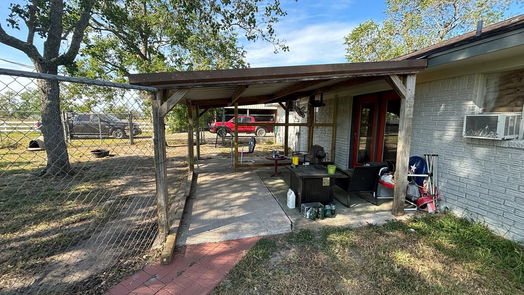 Alvin 1-story, 4-bed 5103 County Road 182-idx