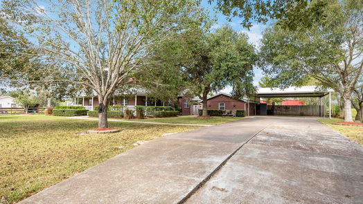 Alvin 2-story, 3-bed 1290 County Road 145-idx