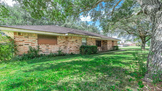 Alvin 1-story, 3-bed 13714 County Road 282-idx