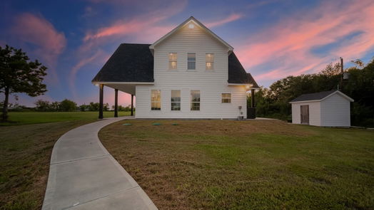 Alvin 2-story, 2-bed 1275 County Road 192-idx