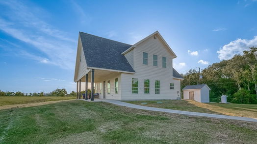 Alvin 2-story, 2-bed 1275 County Road 192-idx