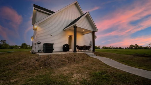 Alvin 2-story, 2-bed 1275 County Road 192-idx