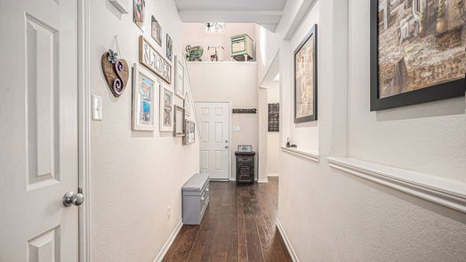 Alvin 2-story, 5-bed 314 Lake Line Drive-idx