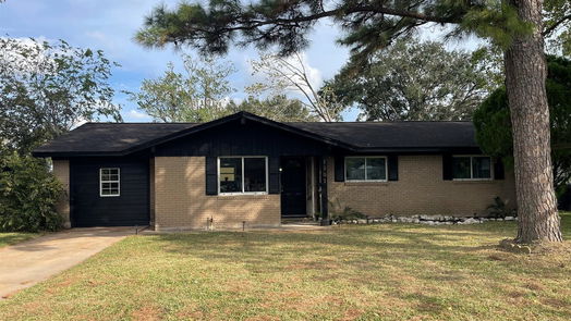 Alvin 1-story, 4-bed 1107 Dover Circle-idx