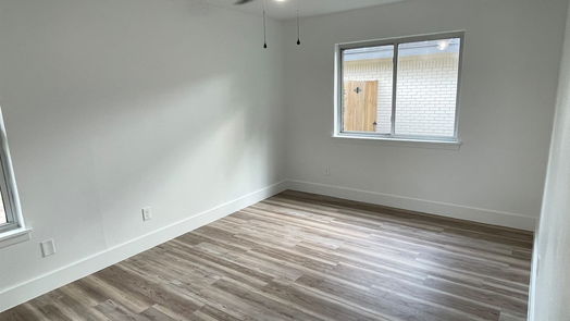 Alvin 1-story, 4-bed 1107 Dover Circle-idx