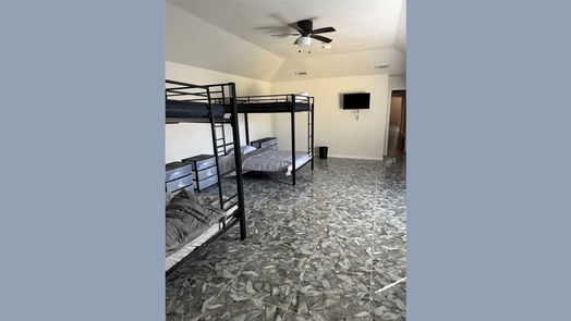 Alvin null-story, 4-bed 617 County Road 99-idx