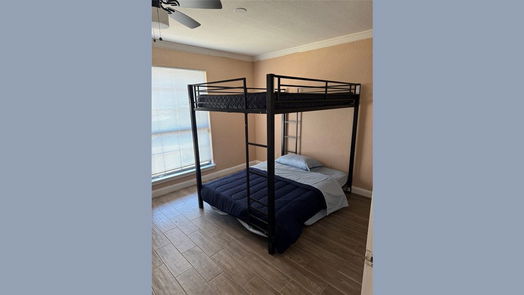Alvin null-story, 4-bed 617 County Road 99-idx