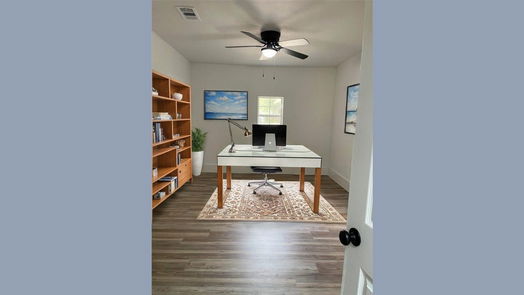 Alvin 1-story, 4-bed 1107 Dover Circle-idx