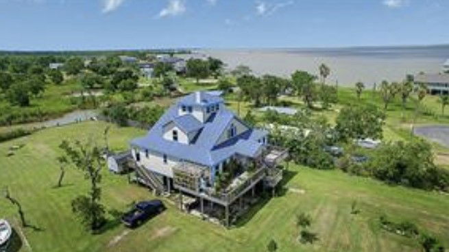 Anahuac 3-story, 4-bed 331 Bayside Drive-idx