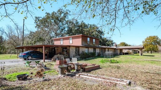 Anahuac 2-story, 6-bed 800 Oak Street-idx