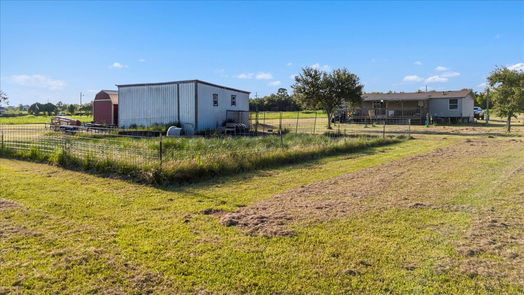 Anahuac 1-story, 3-bed 2408 State Highway 61-idx