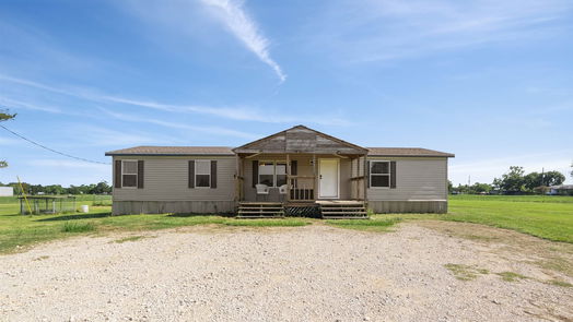 Anahuac 1-story, 3-bed 2408 State Highway 61-idx