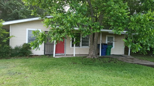 Angleton 1-story, 3-bed 905 E Mulberry Street-idx