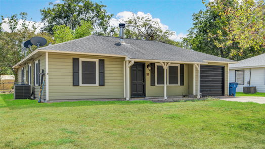 Angleton 1-story, 3-bed 1108 Chevy Chase Drive-idx