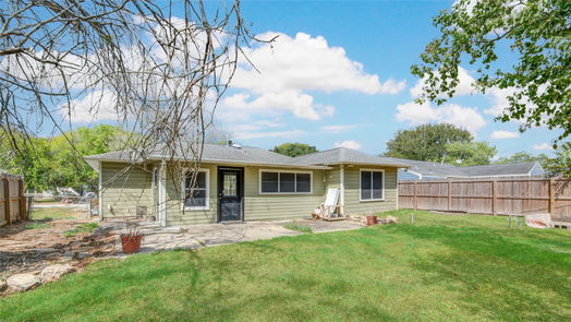 Angleton 1-story, 3-bed 1108 Chevy Chase Drive-idx