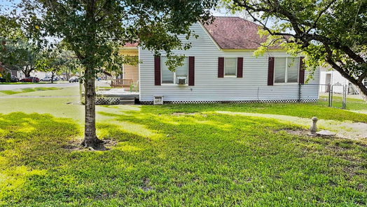 Angleton 1-story, 3-bed 503 E Orange Street-idx