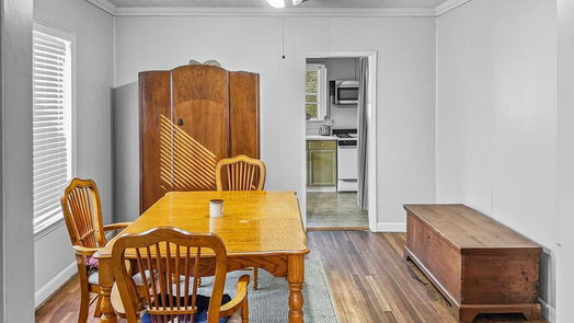 Angleton 1-story, 3-bed 503 E Orange Street-idx