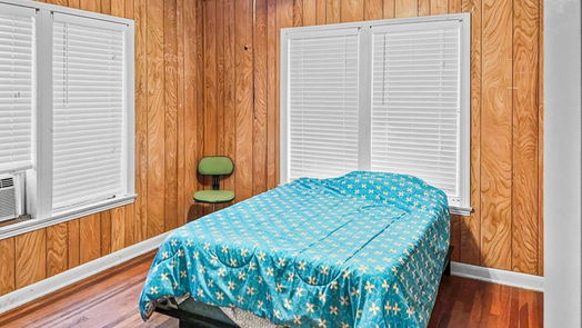 Angleton 1-story, 3-bed 503 E Orange Street-idx