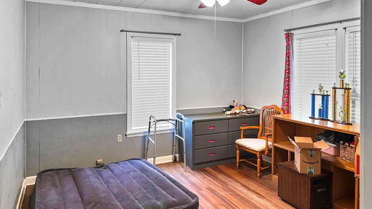 Angleton 1-story, 3-bed 503 E Orange Street-idx