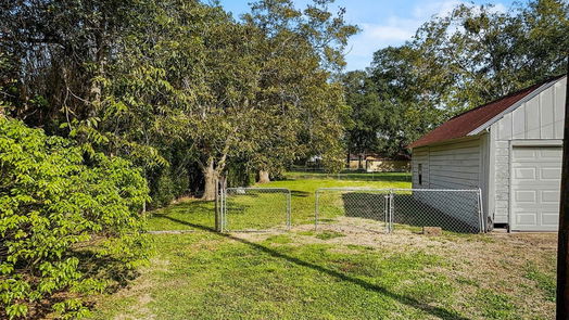 Angleton 1-story, 3-bed 503 E Orange Street-idx