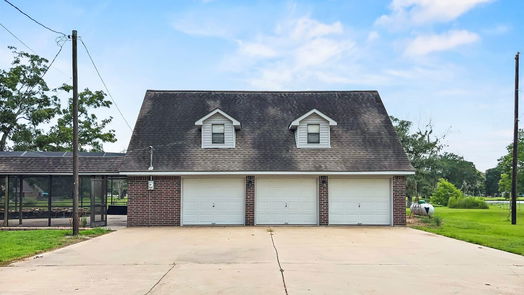 Angleton 2-story, 5-bed 229 Cornelia Lane-idx