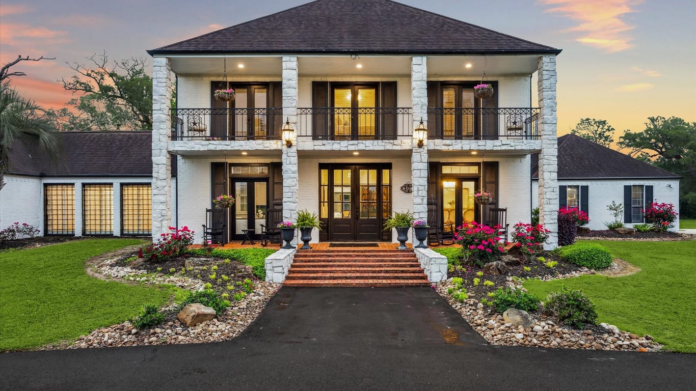 Homes over $1M-1