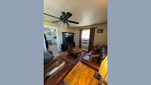 Angleton 1-story, 3-bed 2206 S Velasco Street-idx