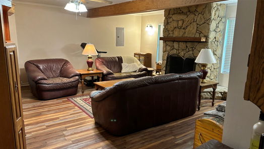 Angleton 2-story, 4-bed 227 E Phillips Road E-idx