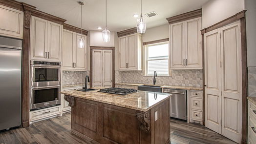 Angleton 2-story, 5-bed 526 Angus Trail-idx
