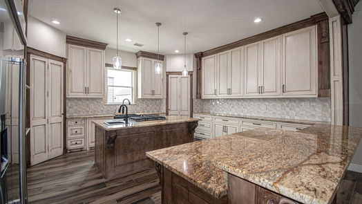 Angleton 2-story, 5-bed 526 Angus Trail-idx