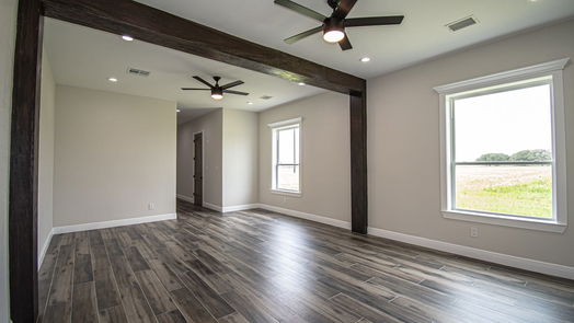 Angleton 2-story, 5-bed 526 Angus Trail-idx