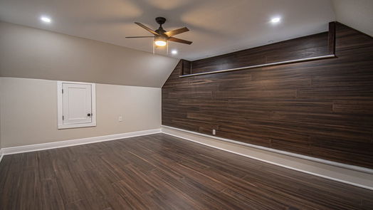 Angleton 2-story, 5-bed 526 Angus Trail-idx