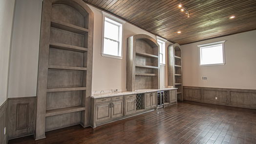 Angleton 2-story, 5-bed 526 Angus Trail-idx