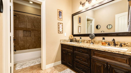 Angleton null-story, 5-bed 814 Mill Road-idx