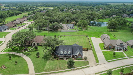 Angleton null-story, 4-bed 705 Rustic Oaks Drive-idx