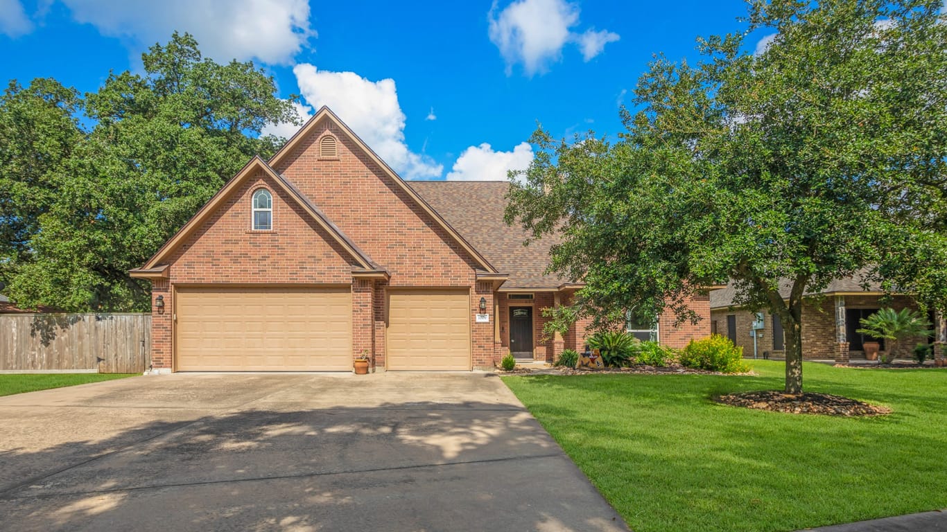 Angleton 1-story, 3-bed 1009 Heritage Oaks Drive-idx