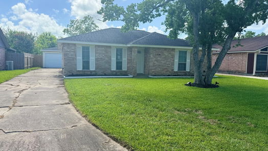 Angleton 1-story, 3-bed 1310 Northbrook Drive-idx