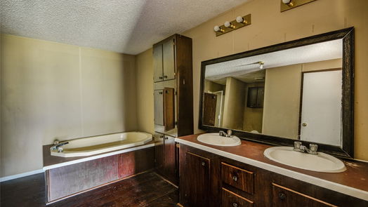 Angleton null-story, 3-bed 1380 Gifford Road-idx