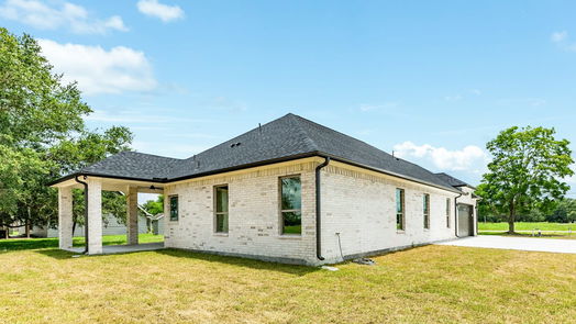 Angleton null-story, 4-bed 1162 Quarter Horse Trail-idx